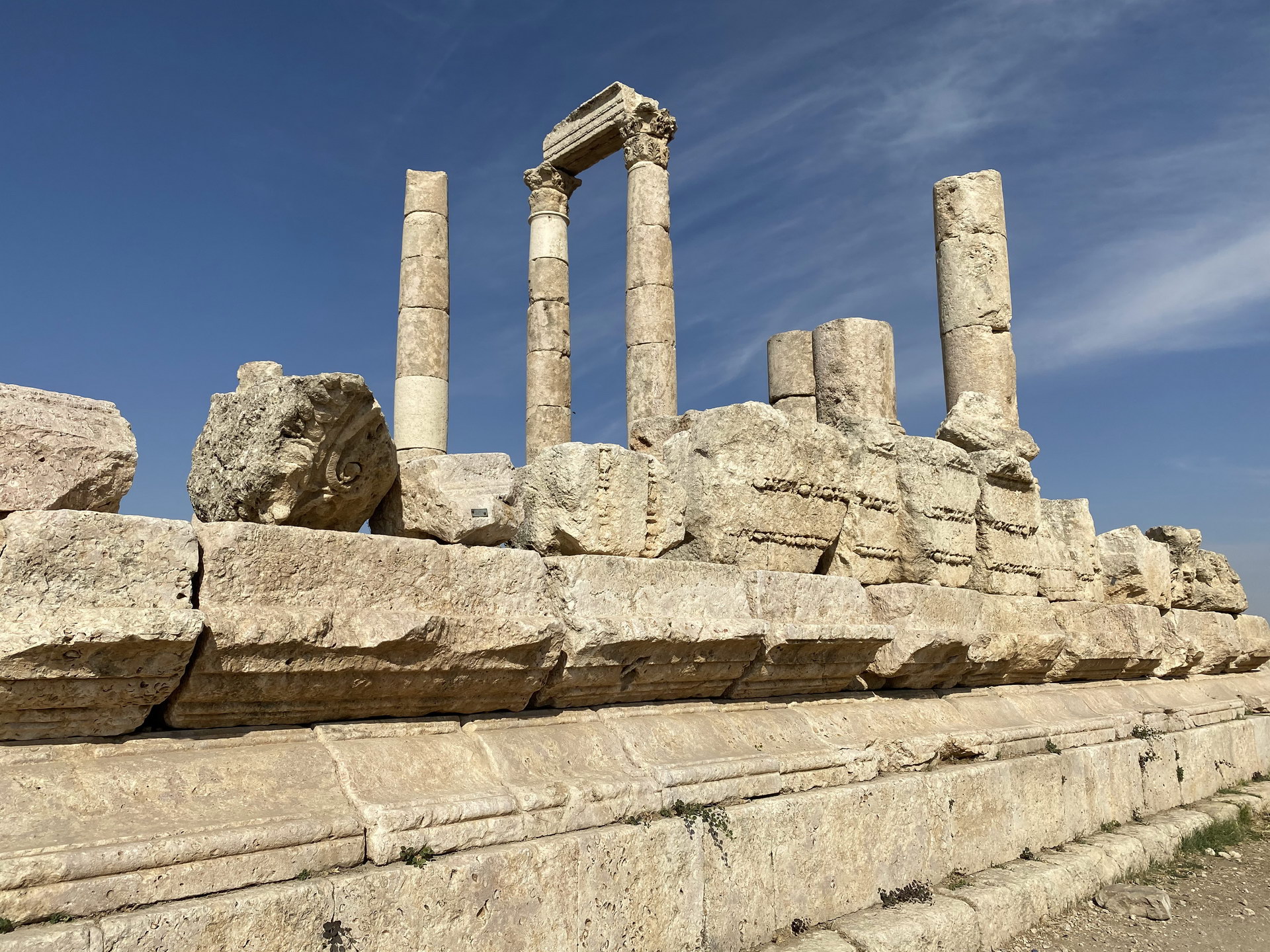 Amman: A Captivating Blend of Historical Treasures and Modern Culture