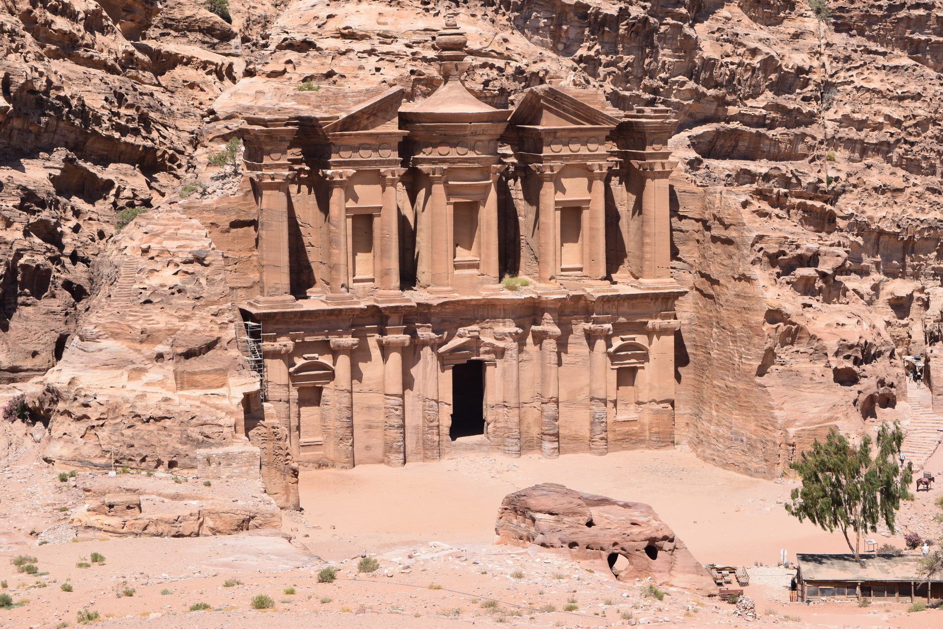 Ultimate Day Trip to Petra and Wadi Rum from Amman
