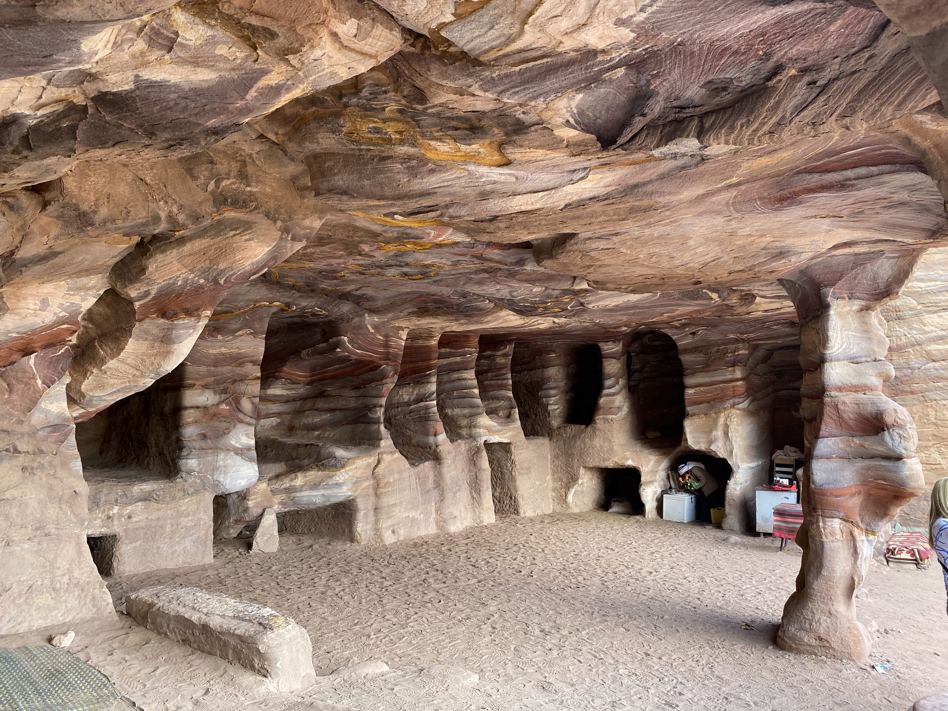 Mid-Size Guided Group Tour in Jordan - Petra, Wadi Rum &amp; the Dead Sea