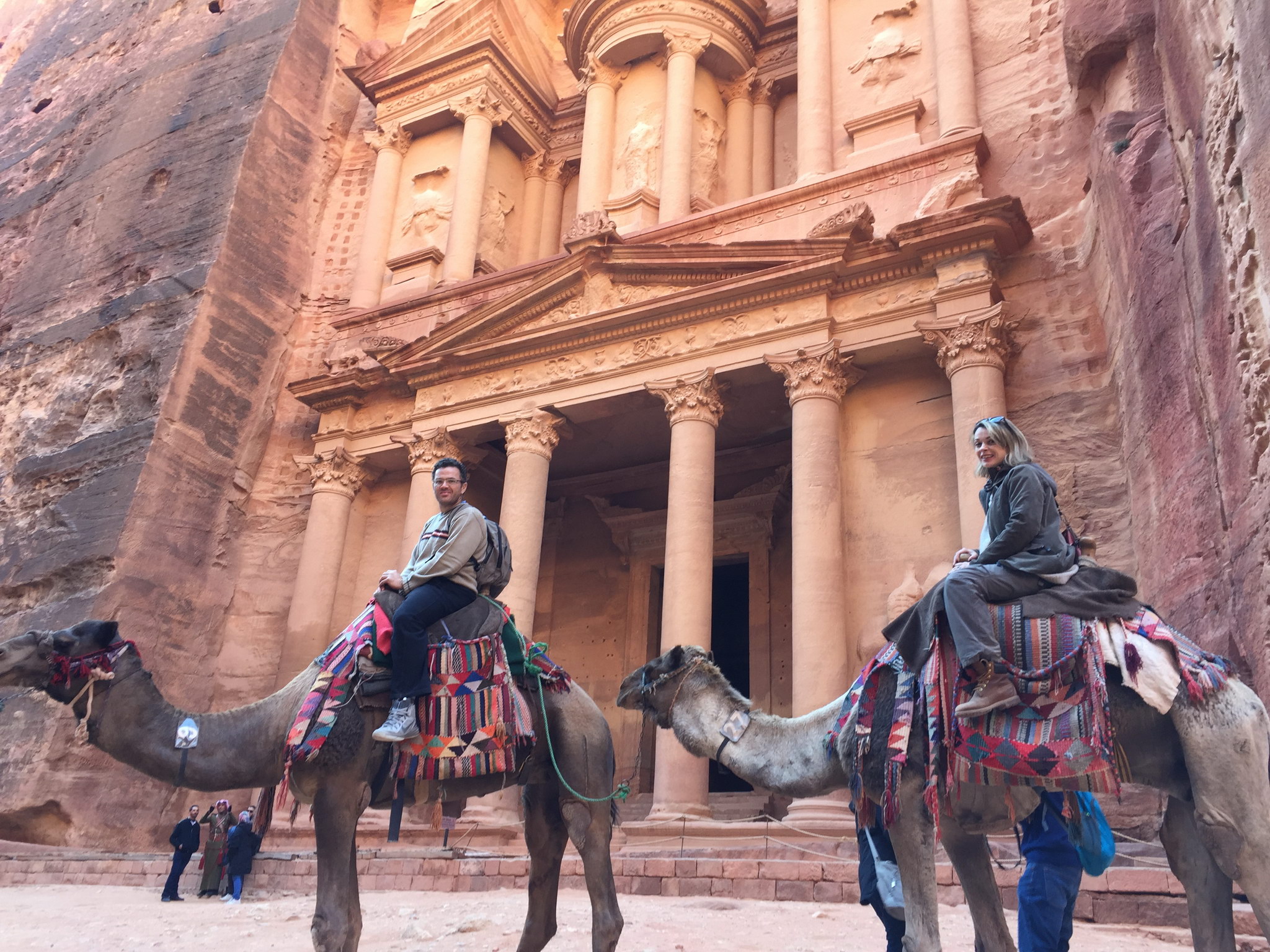 Exploring Petra and Wadi Rum: Essential Travel Tips for an Unforgettable Journey